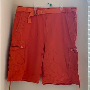 Men’s cargo shorts